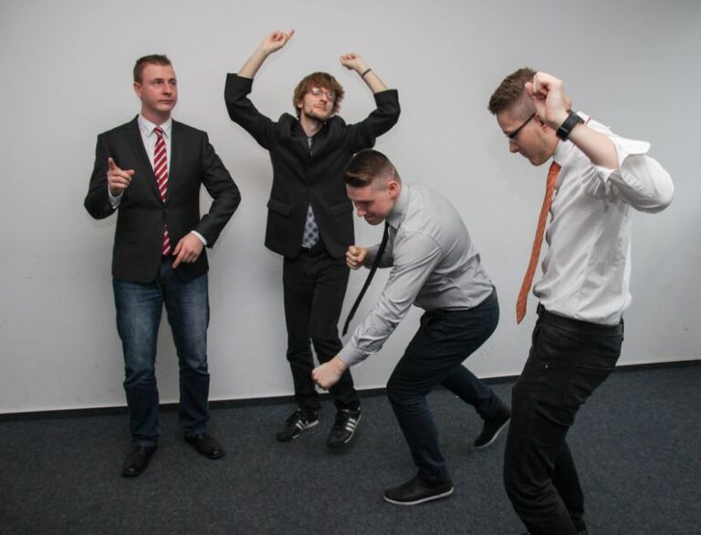 Behavior - people doing body gestures